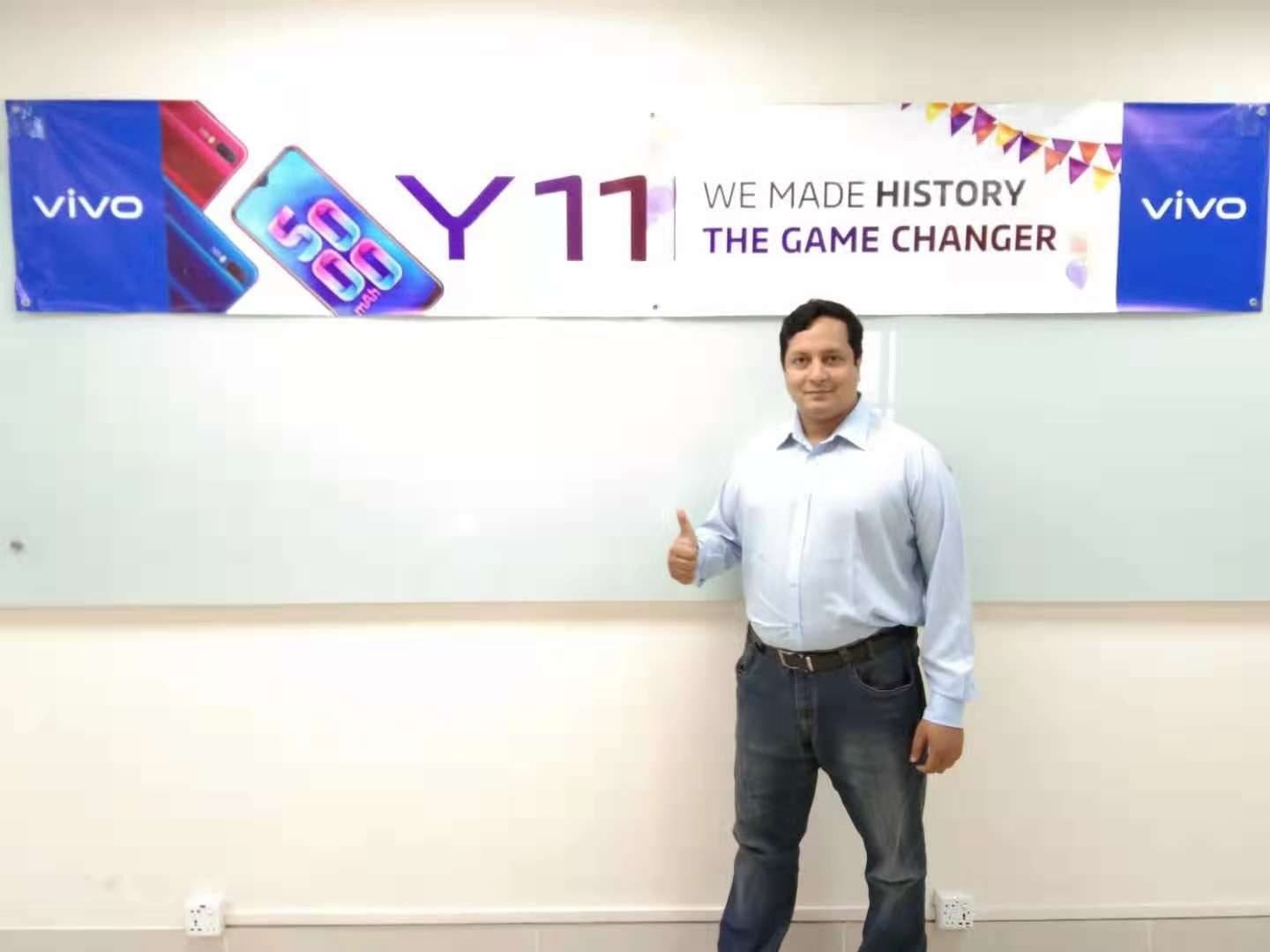 Thumbs-up beneath the Y11 'We made history' banner